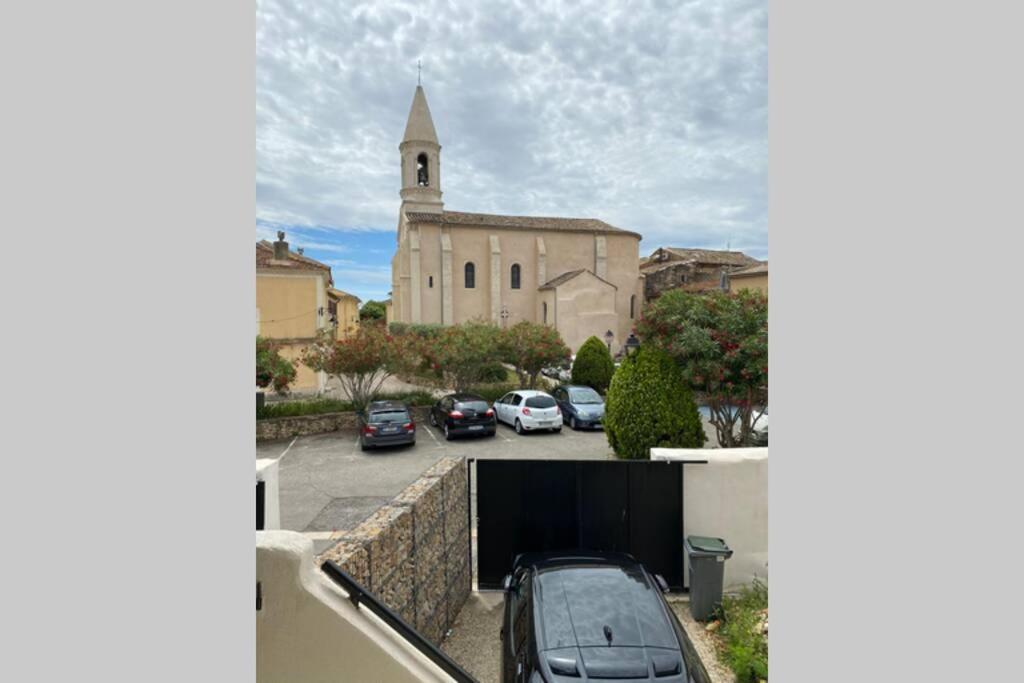 Charmante Maison Face A L'Eglise De Codolet Villa Eksteriør billede